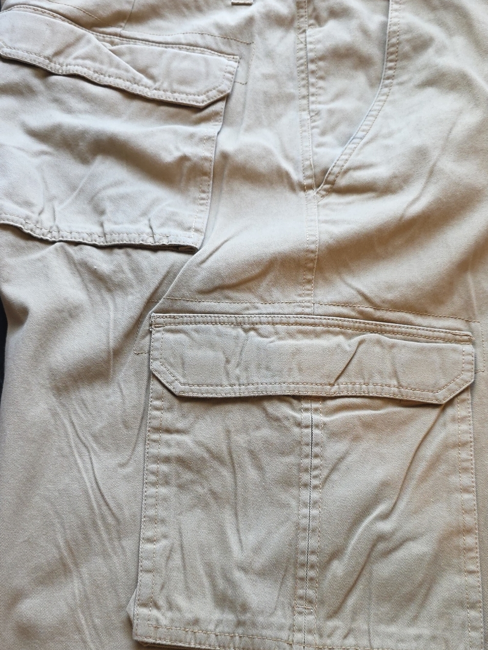 Journeys Men's Cargo shorts Cotton Waist 40 Beige